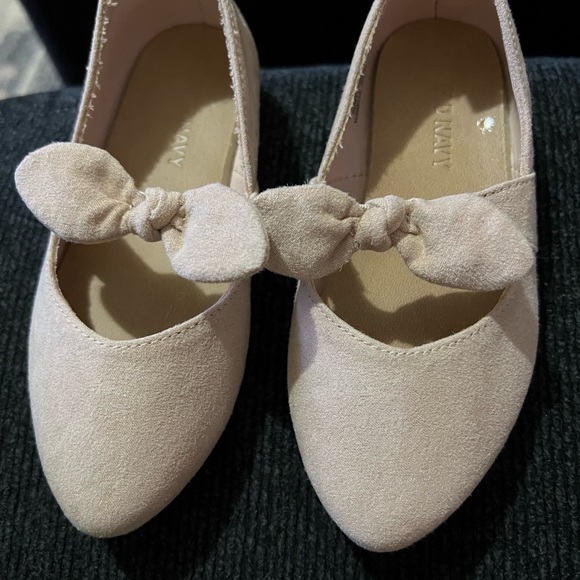 Toddler Old Navy Ballerina Flats Size 8 - Picture 2 of 3